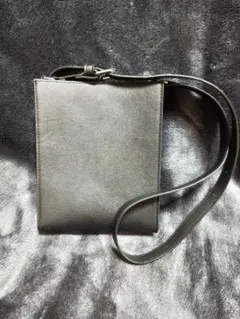 Rename ビッグ スクエア ショルダーバッグ