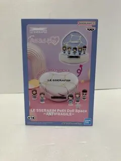 LE SSERAFIM Petit Doll Space antifragile