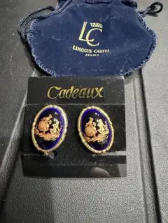 Item thumbnail for item 2b347d27-4602-4e37-a46e-82753baf67a3