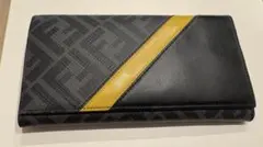 FENDI フェンディ 長財布 ズッカ柄 バイカラー