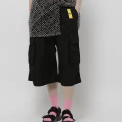 ウィグルウィグル コラボシャカパンツ
