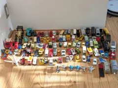ミニカー まとめ売り 100台ほど