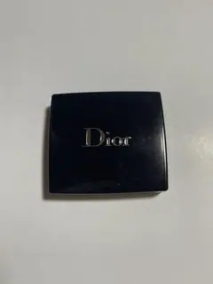 Dior アイシャドウ モノクルールクチュール633コーラルルック