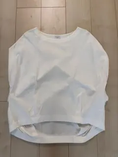 URBAN RESEARCH DOORSフレンチスリーブバックタックプルオーバー