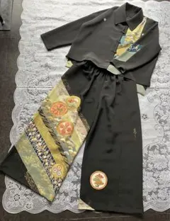 留袖リメイク　ジャケット　パンツ　セットアップ
