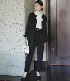 未使用　サイドプリーツ ジャケット ＆ テーパードパンツ ２点　ブラック