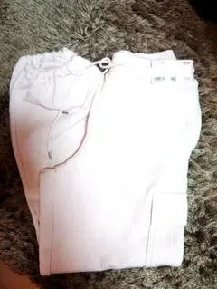 UNIQLOスウェットパンツ白