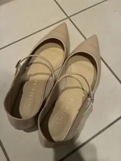 【ほぼ新品】LE TALON ベージュ ポインテッドトゥ パンプス