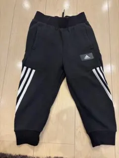 adidas 黒 ジャージ 3本ライン 4-5Y