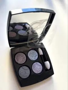 CHANELアイシャドウ　レキャトルオンブル397