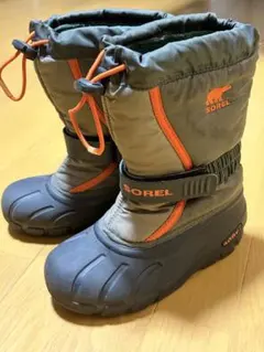 SOREL 冬用防水ブーツ グレー/オレンジ