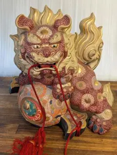 九谷焼 陶器製 獅子の置物 赤・白・金 紅白 工芸品 アンティーク