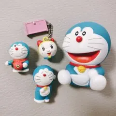 ドラえもん ドラミちゃん ミニフィギュア キーホルダー