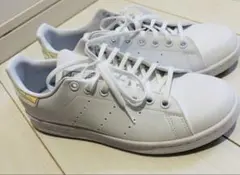 adidas Stan Smith ホワイト オーロラ　虹色ヒール
