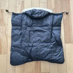 ダウン70% フェザー30%抱っこ紐ケープ 防寒ケープ フットマフ ネイビー