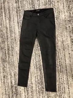 【新品未使用】V-men ブラック スキニーパンツ