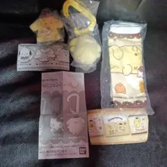 ポムポム　 ポーチ　おしりがかわいい　フロッキーマスコット　カラビナマスコット