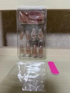 SHEIN ピンク系ストーン装飾ネイルチップセット