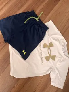 Under Armour Tシャツとパンツセット