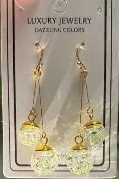スワロフスキー　ガラスドーム　ピアス　ハンドメイド　ガラスボール