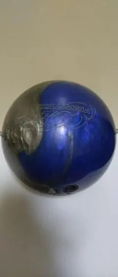 Columbia 300 WILDDOTボウリングボールのサムネイル