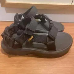 Teva キッズ ブラック サンダル18cmのサムネイル