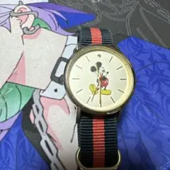 Disney × earth コラボ　ミッキーマウス腕時計