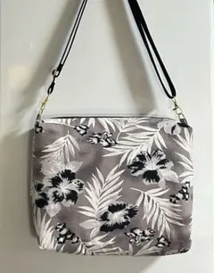 Item thumbnail for item e6a1ed34-984a-4077-b5a4-1151cd7a30c7