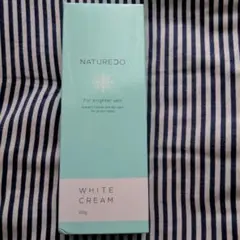NATURECO ホワイトニングモイスチュアクリームTGのサムネイル