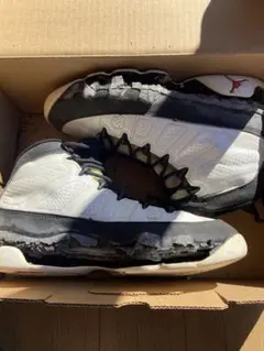 Item thumbnail for item 8f483e6f-3c67-4f20-a0a4-661e252fa9e4