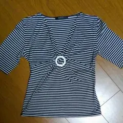 お値下げ ケティ Ketty 五分袖ボーダー Tシャツ トップスのサムネイル