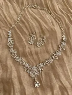 新婦　ブライダルアクセサリー　8点セット