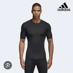 ❤adidas　TECHFIT コンプレッション ショートスリーブＴシャツ半袖