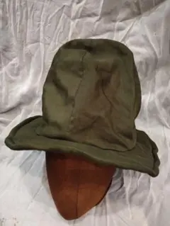 Item thumbnail for item aa42314a-1116-4849-8cd5-f843a5d4169a