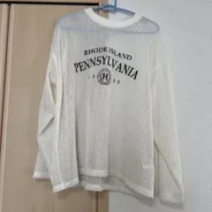 しまむら　メッシュロゴプルオーバー