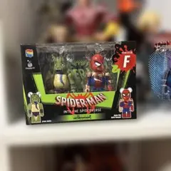 スパイダーマン ベアブリック F賞 と ハッピー 쿠지 ベアブリック 20番