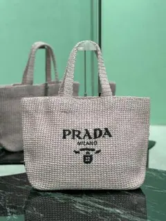 PRADA ノベルティ トートバッグ - メルカリ