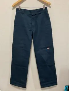 Item thumbnail for item ad56b84b-6d1e-41c3-8f2e-7c390e6ff3c4