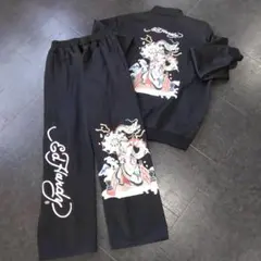 Item thumbnail for item 53341f9b-8616-4dbb-82e2-1a25b6de19a6