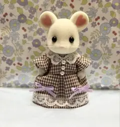 シルバニア　お母さん　服【小さめ紫サイドリボンのブラウンチェックワンピ】