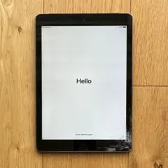 ま*。様 Apple iPad Air（第1世代）64GB ヒビ割れ