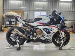 2026年最新】s1000rr 純正 カーボンの人気アイテム - メルカリ