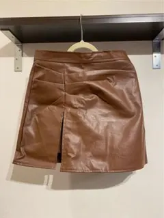 レザースカート　ミニスカート　スリット　ブラウン　韓国　レディース