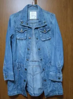 Item thumbnail for item 96b814f7-aece-49dd-b1c1-0f4bbf7fbc8b