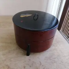 二段重　重箱　木製　漆器　蒔絵　三ツ脚　曲げわっぱ　菓子器