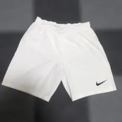 Nike ホワイト ハーフパンツ インナー付き