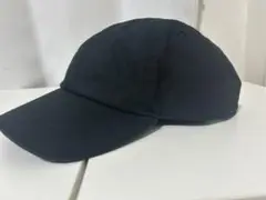 ブラックキャップ バックストラップ付き
