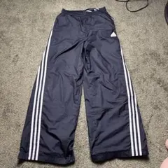adidasナイロンパンツ