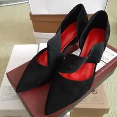 SHEIN ブラックスエード ポインテッドトゥパンプス 25cm