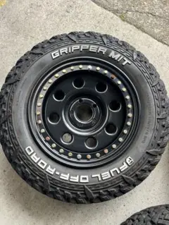 FUEL OFF-ROAD 235/70R16 タイヤホイール一本セット③のサムネイル